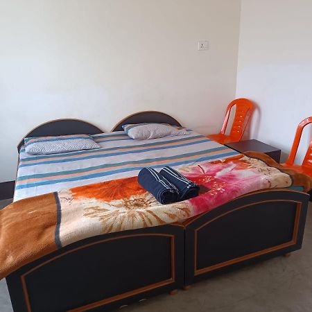 Kushinagar Kamla Guest House المظهر الخارجي الصورة