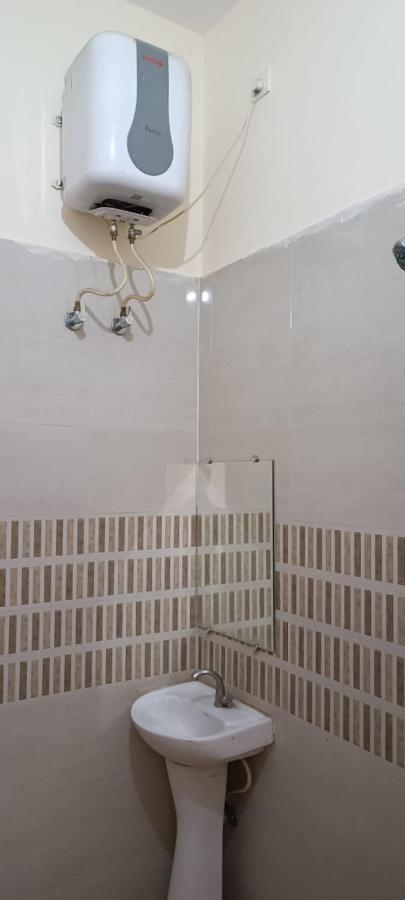 Kushinagar Kamla Guest House المظهر الخارجي الصورة